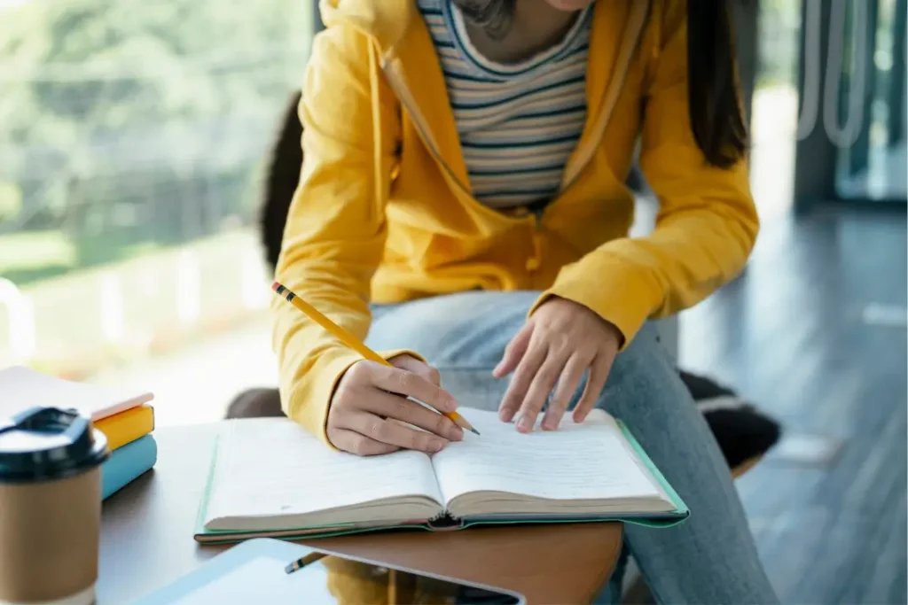 How Much Do College Essay Advisors Cost