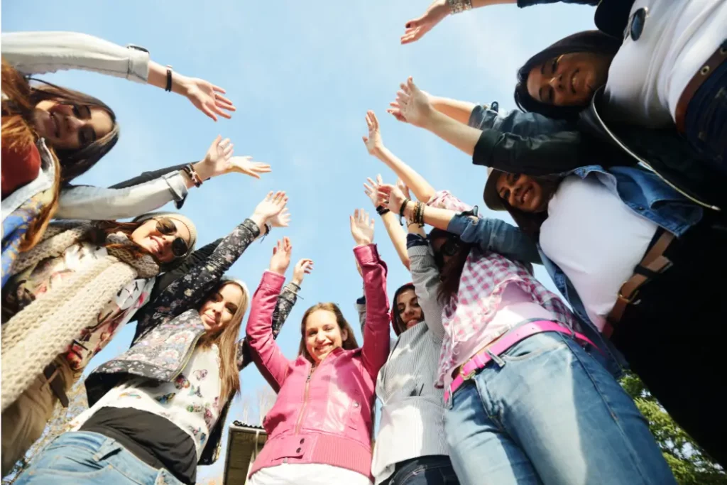 scholarships for high school juniors