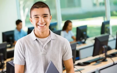 scholarships for high school juniors